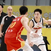 宝威体育app下载-胡明轩出战18分钟，投篮1中0、罚球4中2得到2分1篮板3助攻